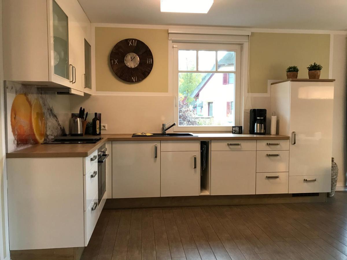 Ferienhaus Vier Jahreszeiten Glowe Ngoại thất bức ảnh