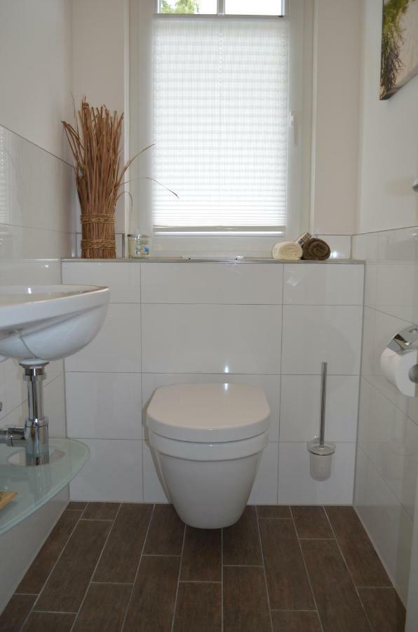 Ferienhaus Vier Jahreszeiten Glowe Ngoại thất bức ảnh