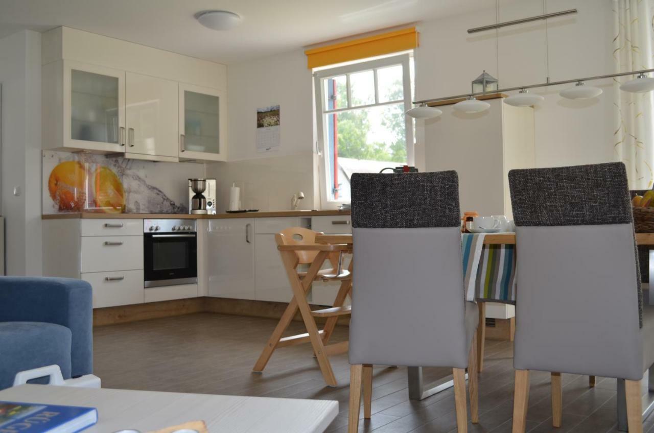 Ferienhaus Vier Jahreszeiten Glowe Ngoại thất bức ảnh